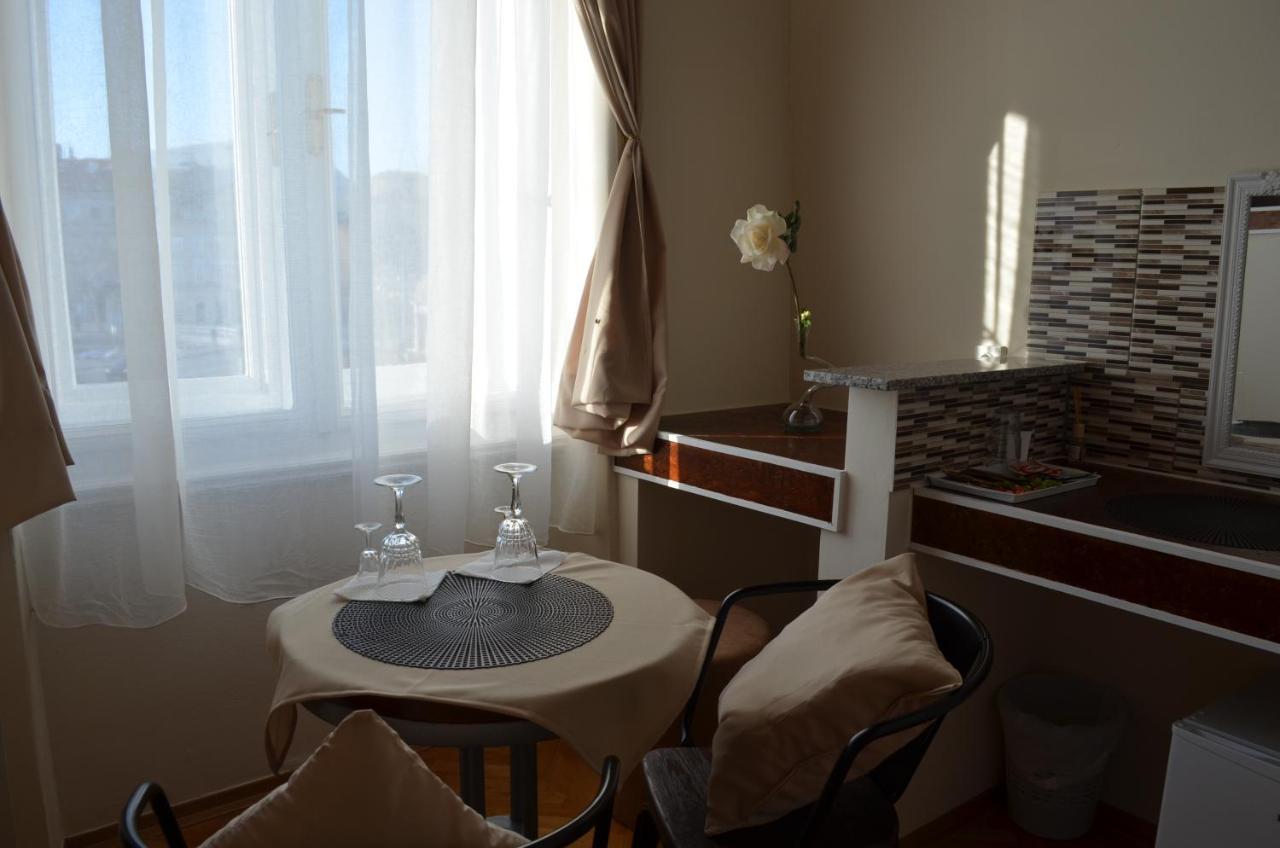 Rooms & Apartments Infinity Rijeka Exteriér fotografie